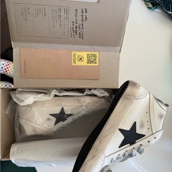 Golden Goose Mid Star Sneakers - Cream and Black - Picture 6 of 6